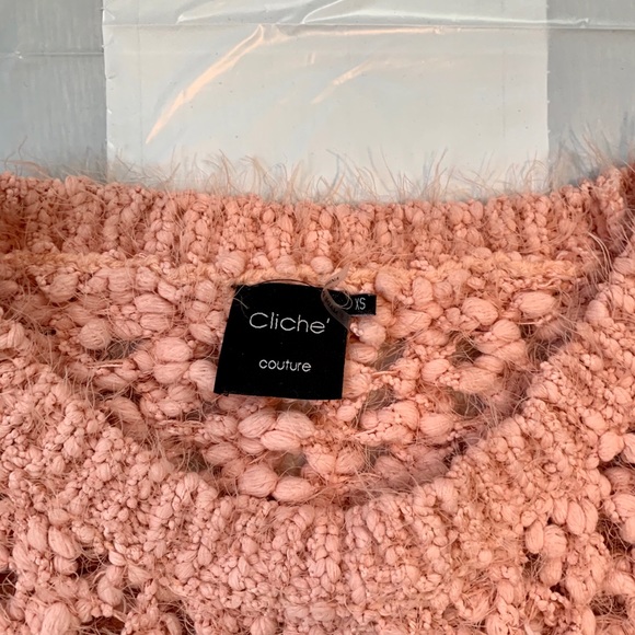 Pink knitted super soft sweater - Picture 2 of 3